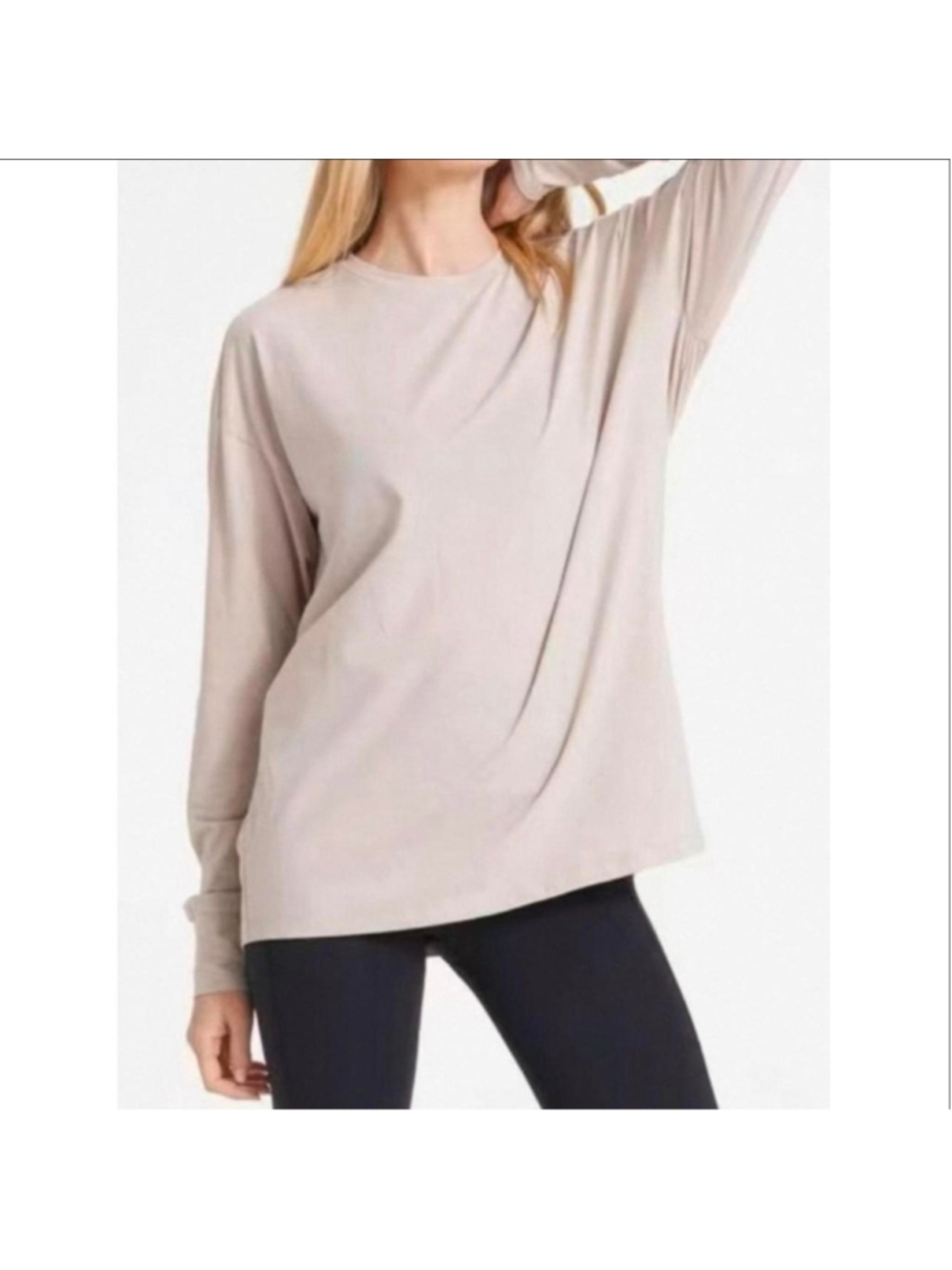 Women's Vuori Long Feather Sleeve Tee, Size Small, oyster